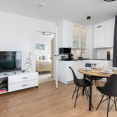 Pinea La Mer Apartment With Jacuzzi *