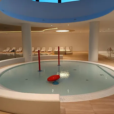 Pinea La Mer Apartment With Jacuzzi * Pobierowo